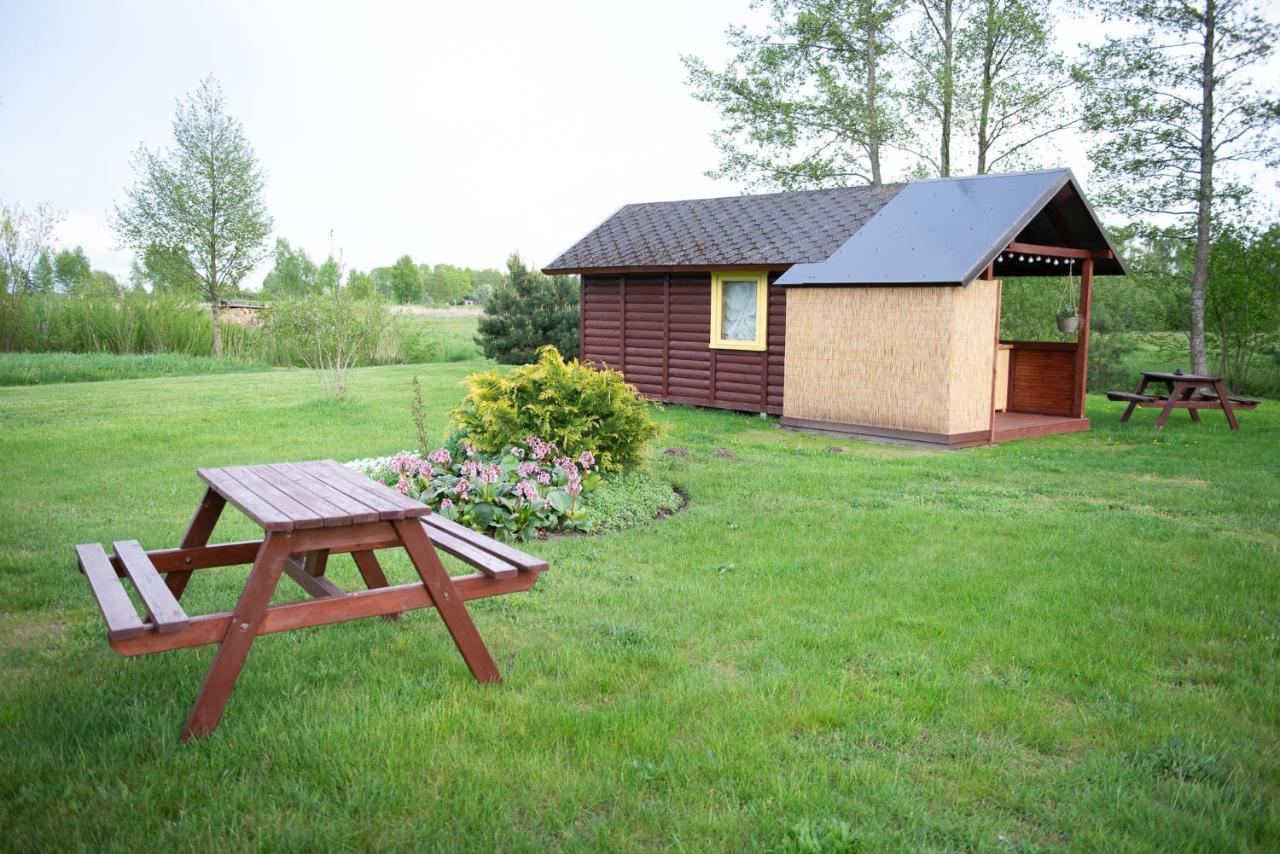 Ergli Bernāti Exterior foto